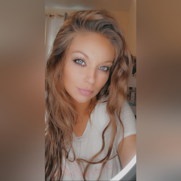 Meet your Posher, Victoria - Picture 5 of 8